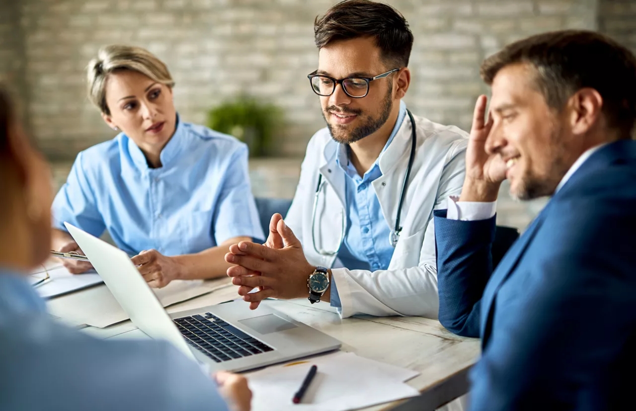 院感管理科，是具有管理职能的业务科室吗？